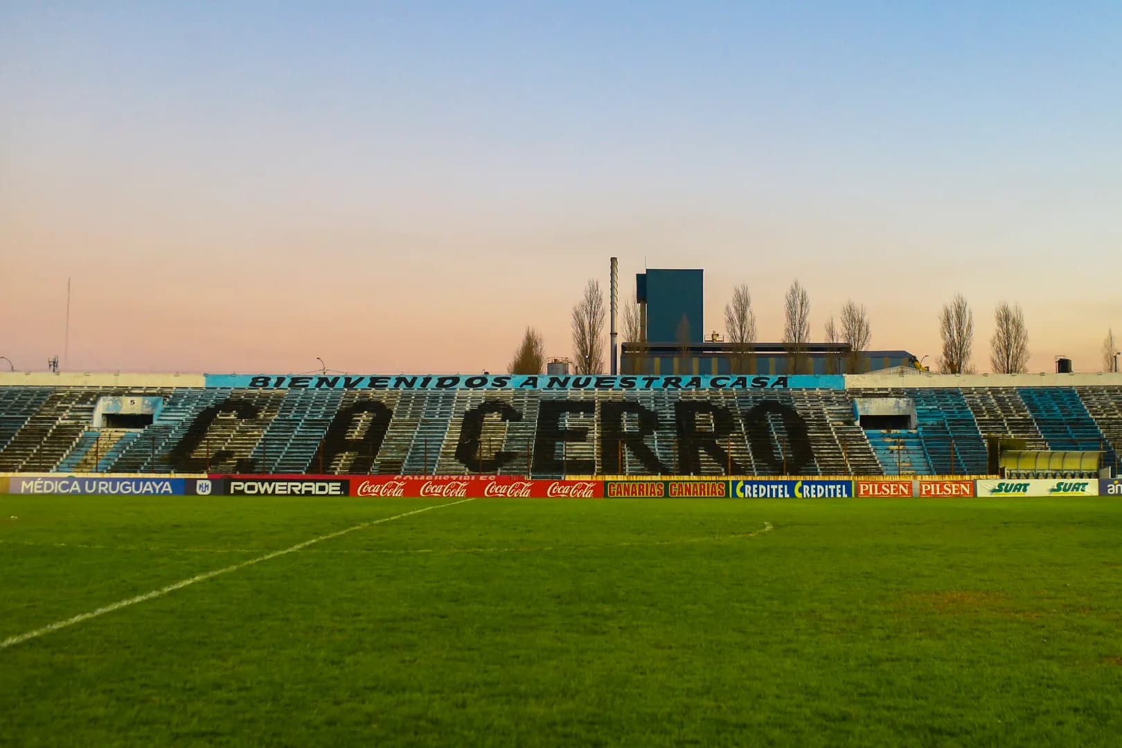 Estadio Monumental Luis Tróccoli